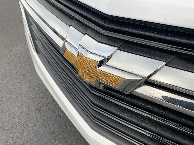 2022 Chevrolet Equinox Vehicle Photo in MOON TOWNSHIP, PA 15108-2571