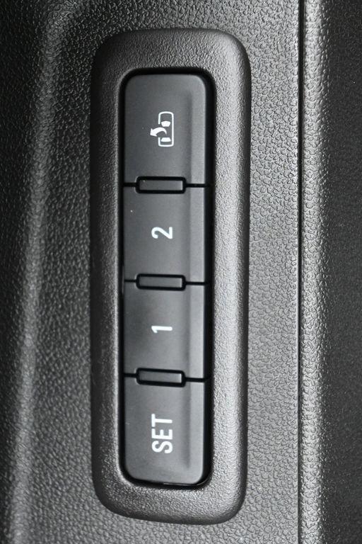 2020 Chevrolet Equinox Vehicle Photo in Marion, IA 52302