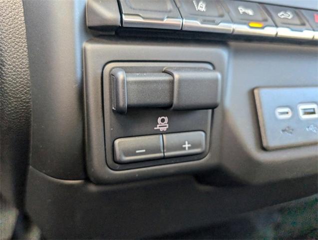 2025 Chevrolet Silverado 2500 HD Vehicle Photo in ENGLEWOOD, CO 80113-6708