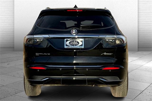 2023 Buick Enclave Vehicle Photo in KANSAS CITY, MO 64114-4545
