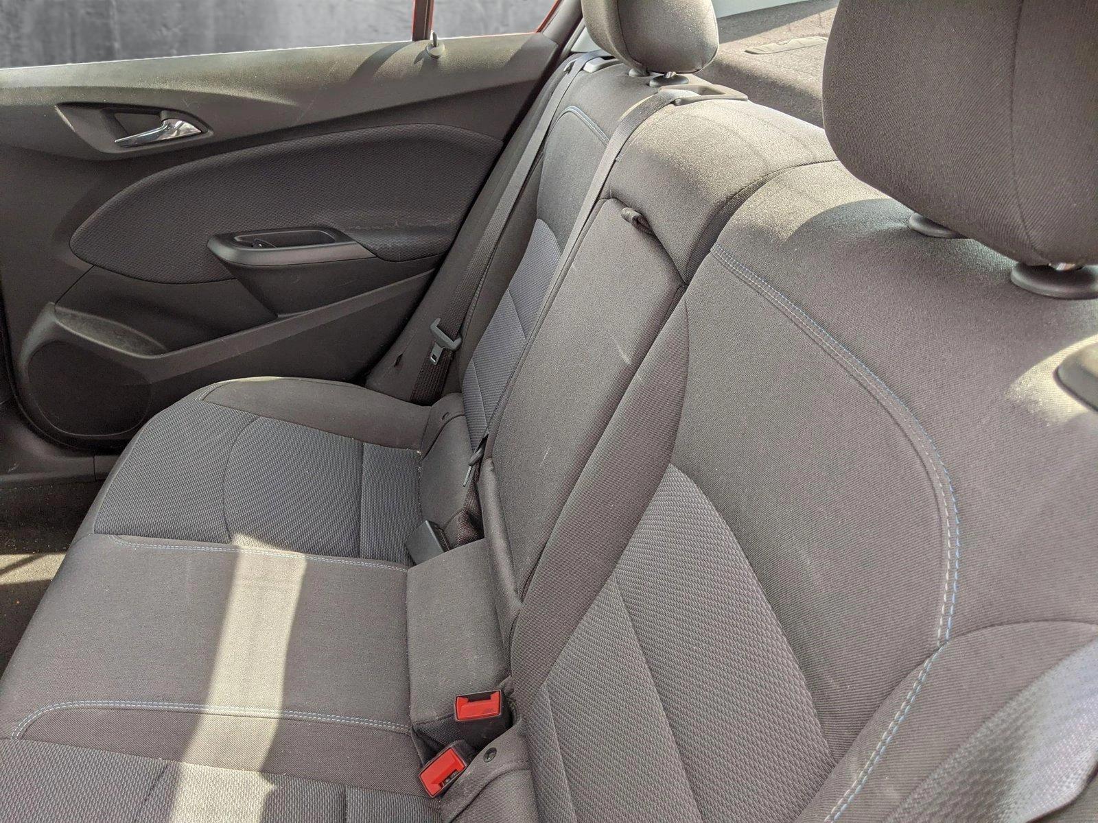 2019 Chevrolet Cruze Vehicle Photo in Cockeysville, MD 21030