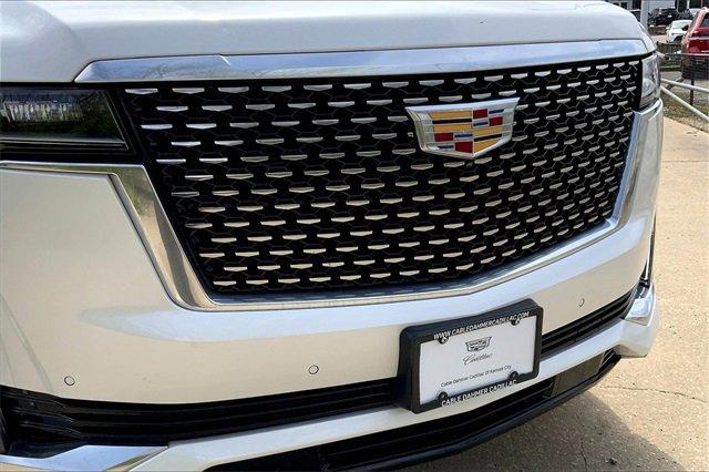 2024 Cadillac Escalade Vehicle Photo in KANSAS CITY, MO 64114-4545
