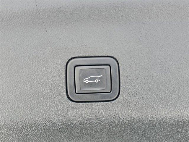 2023 GMC Yukon Vehicle Photo in SUNRISE, FL 33323-3202