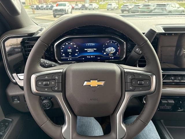 2025 Chevrolet Silverado 2500 HD Vehicle Photo in MANHATTAN, KS 66502-5036