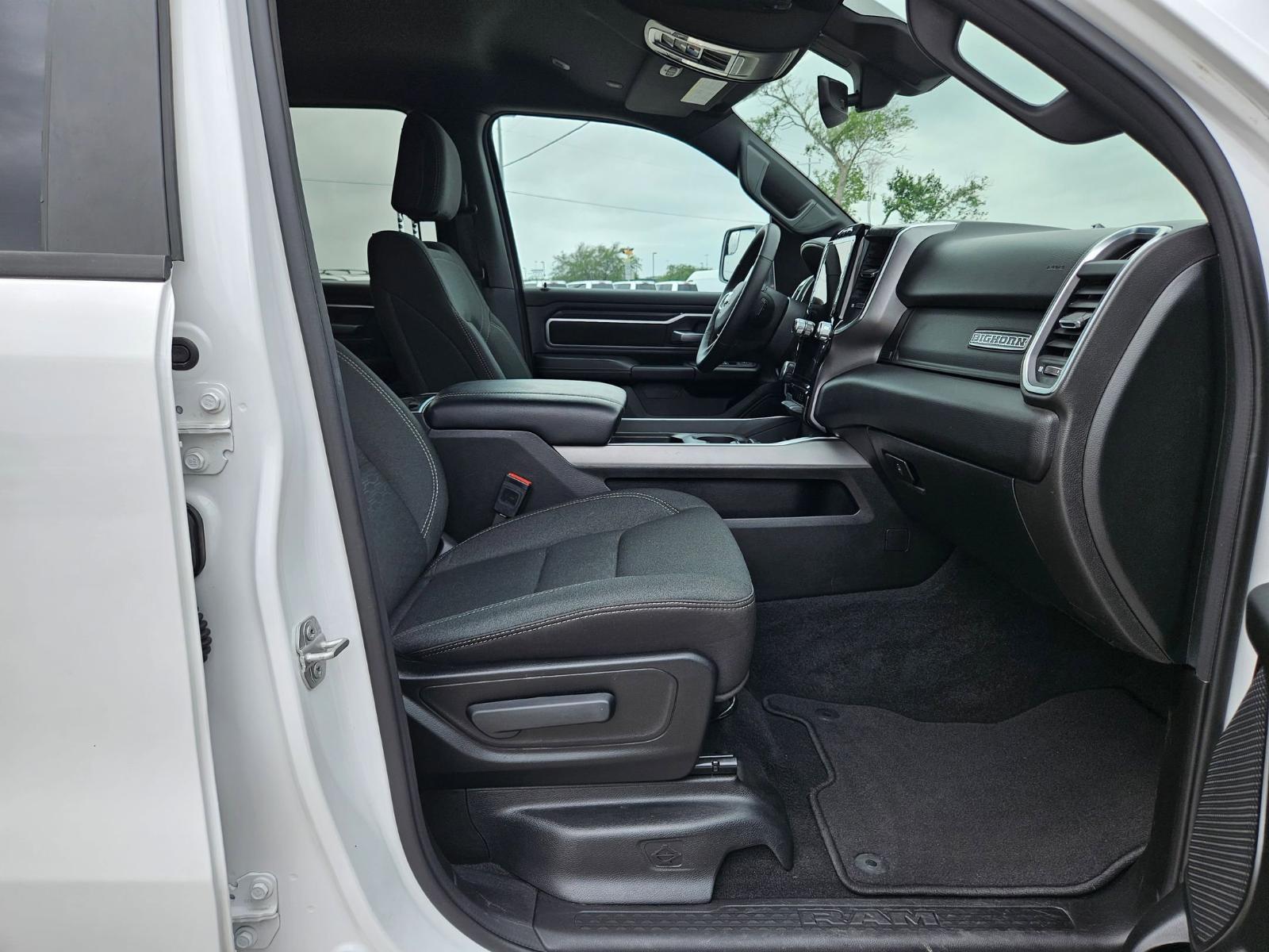 2025 Ram 1500 Vehicle Photo in Seguin, TX 78155