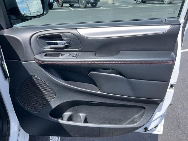 2018 Dodge Grand Caravan Vehicle Photo in GREEN BAY, WI 54304-5303