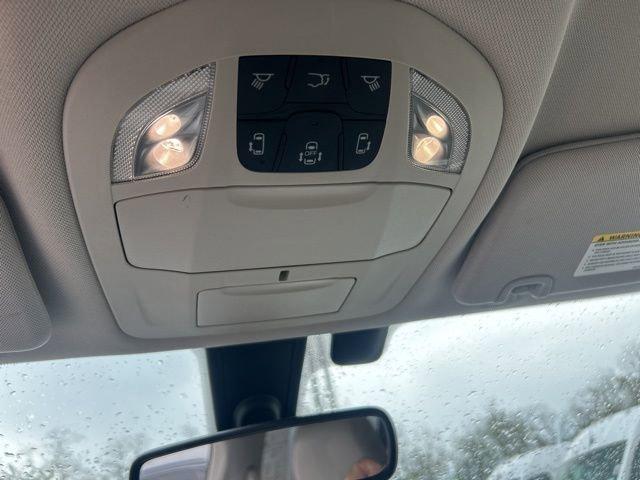 2018 Chrysler Pacifica Vehicle Photo in MEDINA, OH 44256-9631
