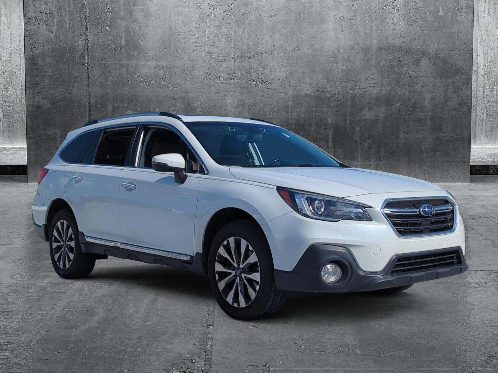2019 Subaru Outback Vehicle Photo in Ft. Myers, FL 33907