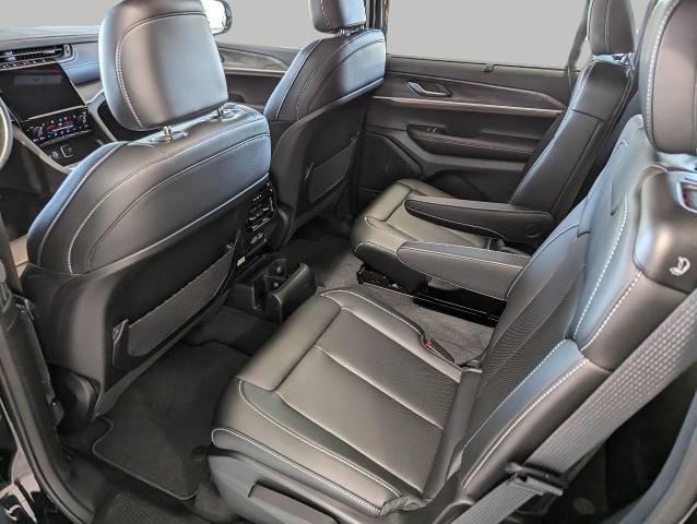 2025 Jeep Grand Cherokee L Vehicle Photo in Oshkosh, WI 54901