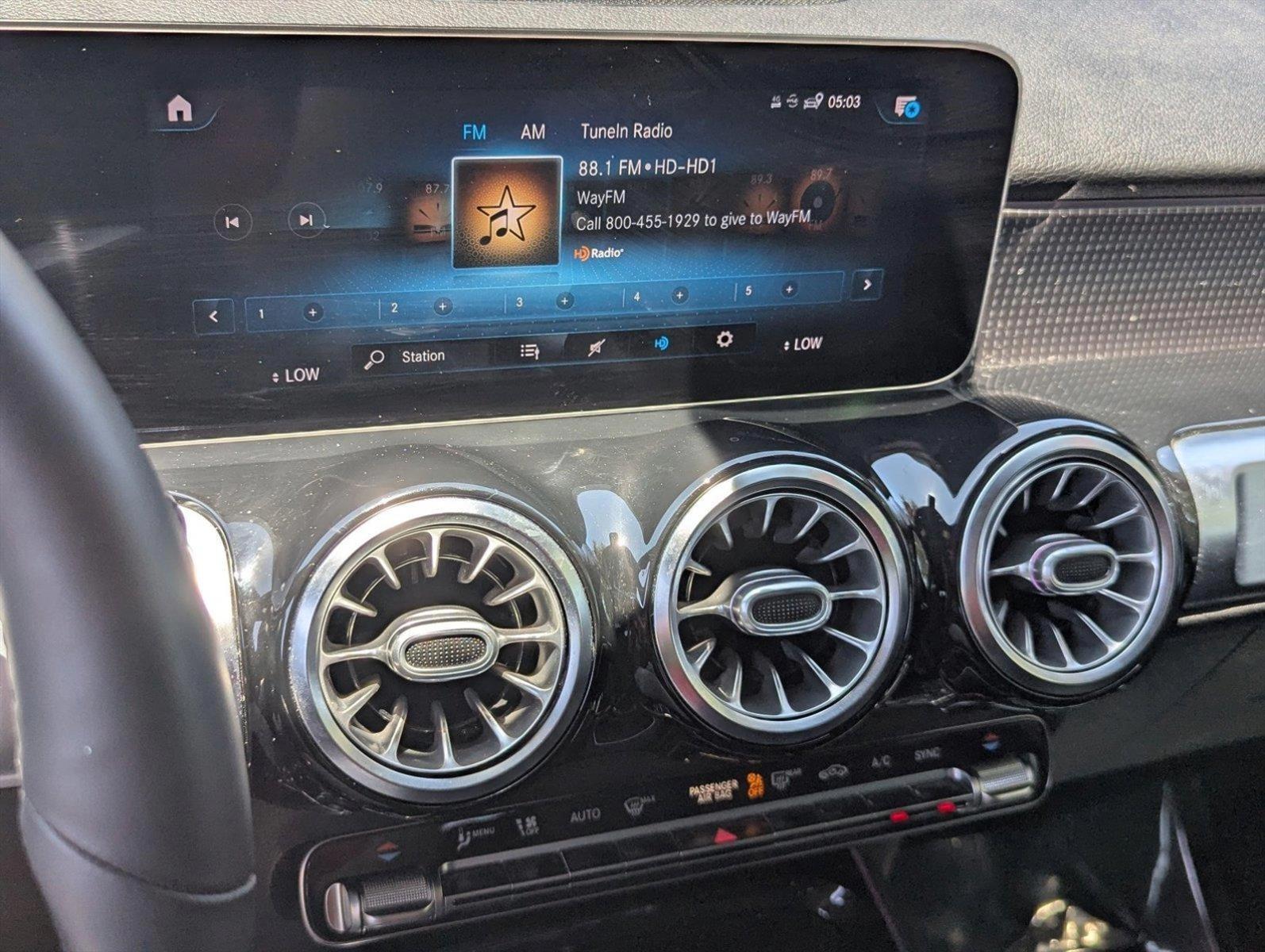 2021 Mercedes-Benz GLB Vehicle Photo in Delray Beach, FL 33444
