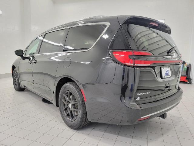 2021 Chrysler Pacifica Vehicle Photo in NEENAH, WI 54956-2243