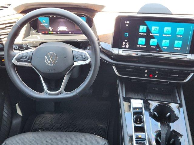 2024 Volkswagen Atlas Vehicle Photo in Decatur, TX 76234