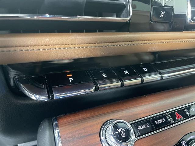 2023 Lincoln Aviator Vehicle Photo in GILBERT, AZ 85297-0402