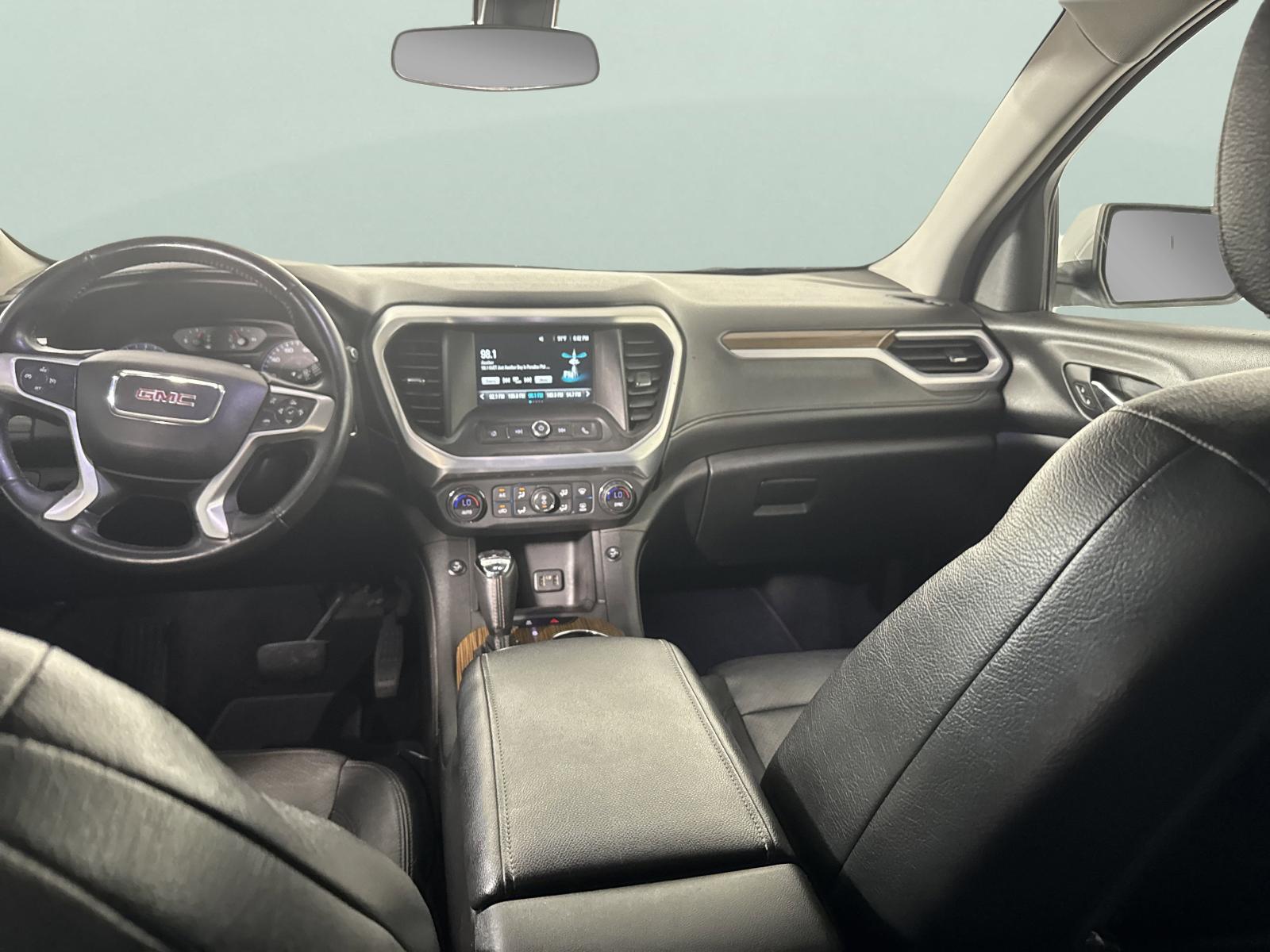 2017 GMC Acadia Vehicle Photo in GEORGETOWN, TX 78626-7508