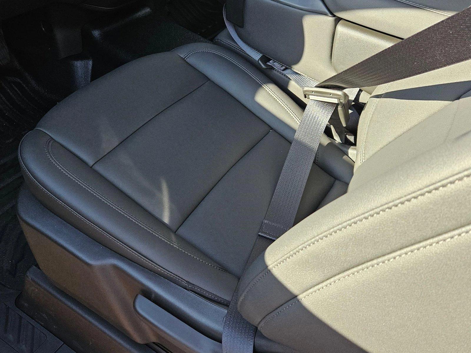 2025 Chevrolet Silverado 1500 Vehicle Photo in GREENACRES, FL 33463-3207
