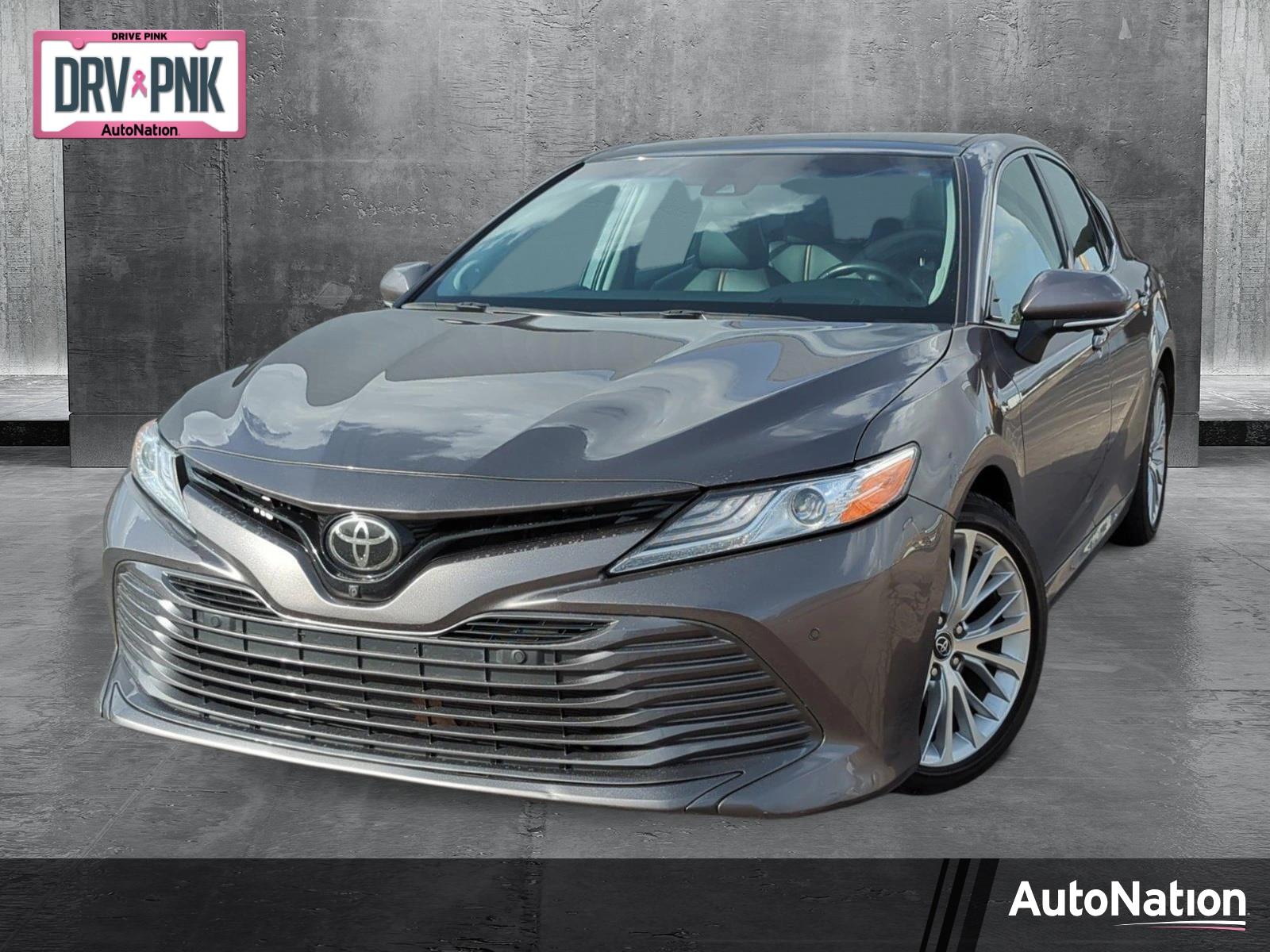 2018 Toyota Camry Vehicle Photo in MEMPHIS, TN 38115-1503