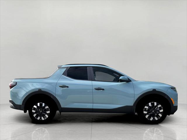 2025 Hyundai SANTA CRUZ Vehicle Photo in Green Bay, WI 54304
