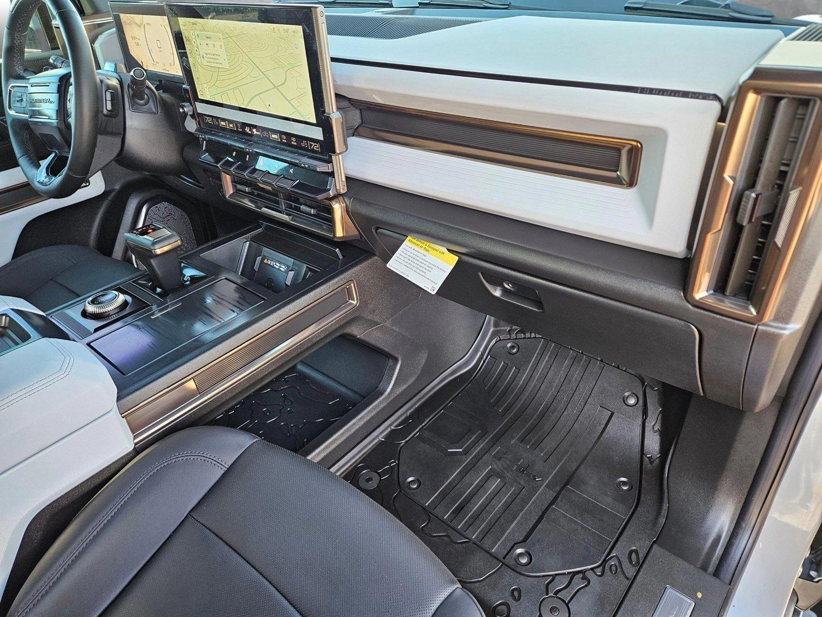 2024 GMC HUMMER EV Pickup Vehicle Photo in PEORIA, AZ 85382-3715
