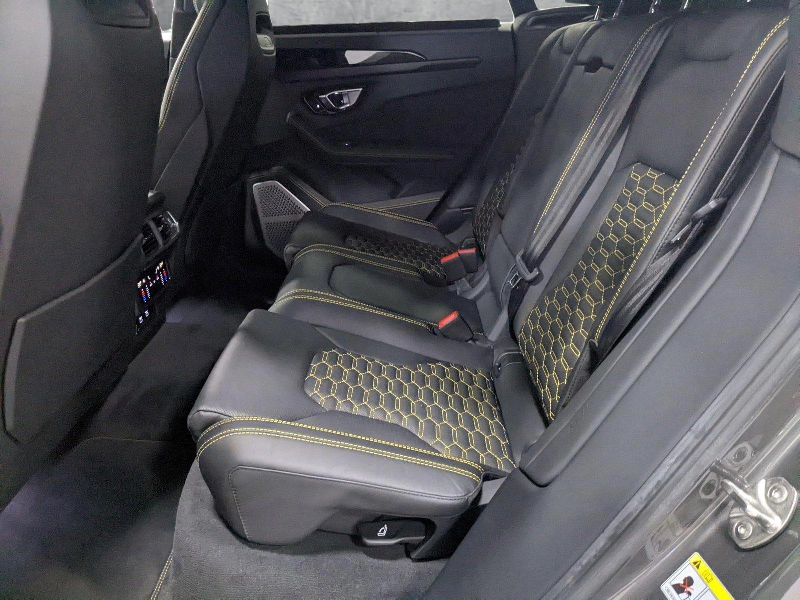 2022 Lamborghini Urus Vehicle Photo in Pompano Beach, FL 33064