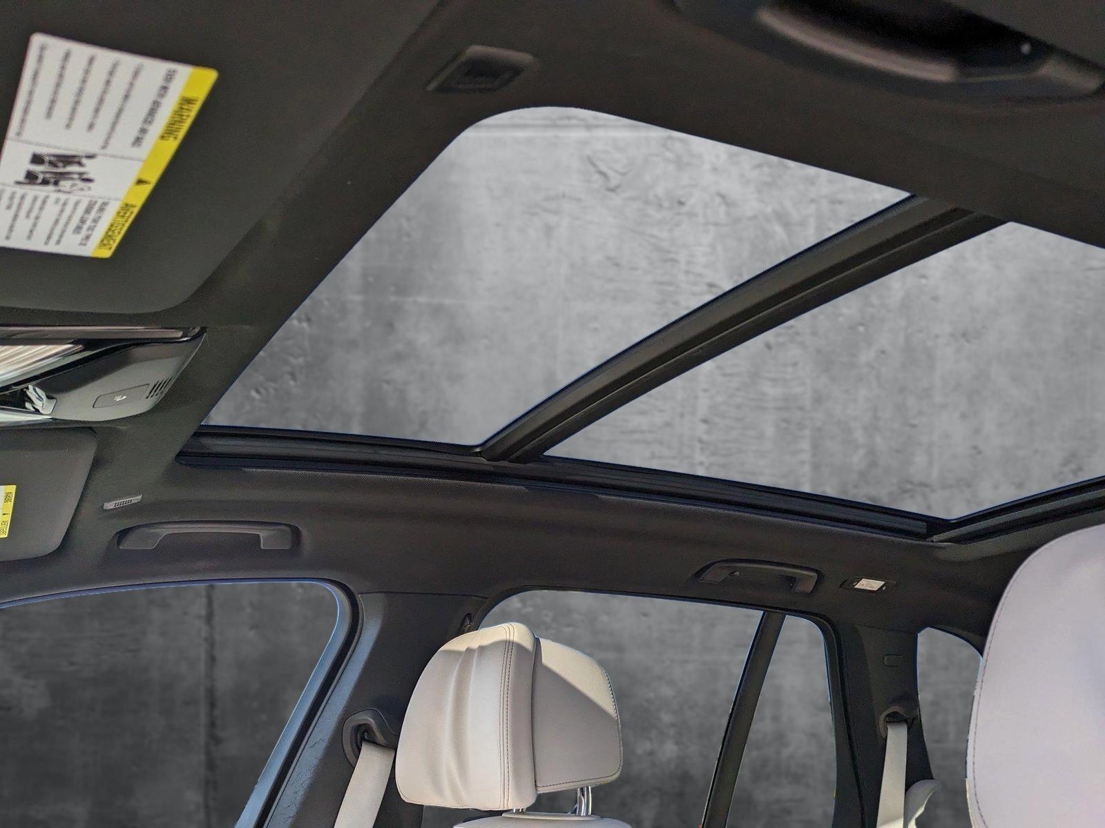 2022 BMW X5 xDrive45e Vehicle Photo in Rockville, MD 20852