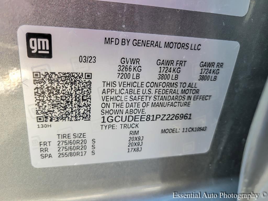 2023 Chevrolet Silverado 1500 Vehicle Photo in AURORA, IL 60503-9326