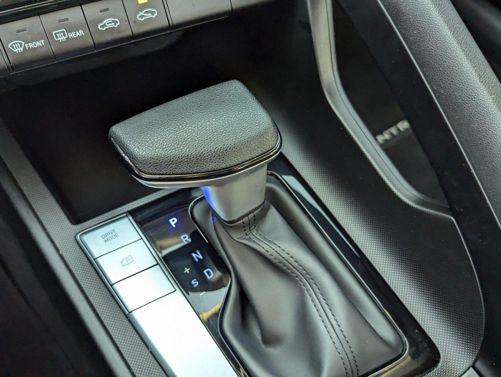 2024 Hyundai ELANTRA Vehicle Photo in Memphis, TN 38133