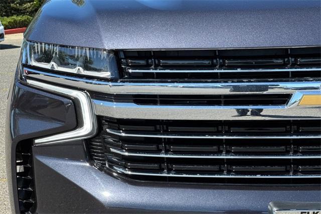 2023 Chevrolet Suburban Vehicle Photo in ELK GROVE, CA 95757-8703