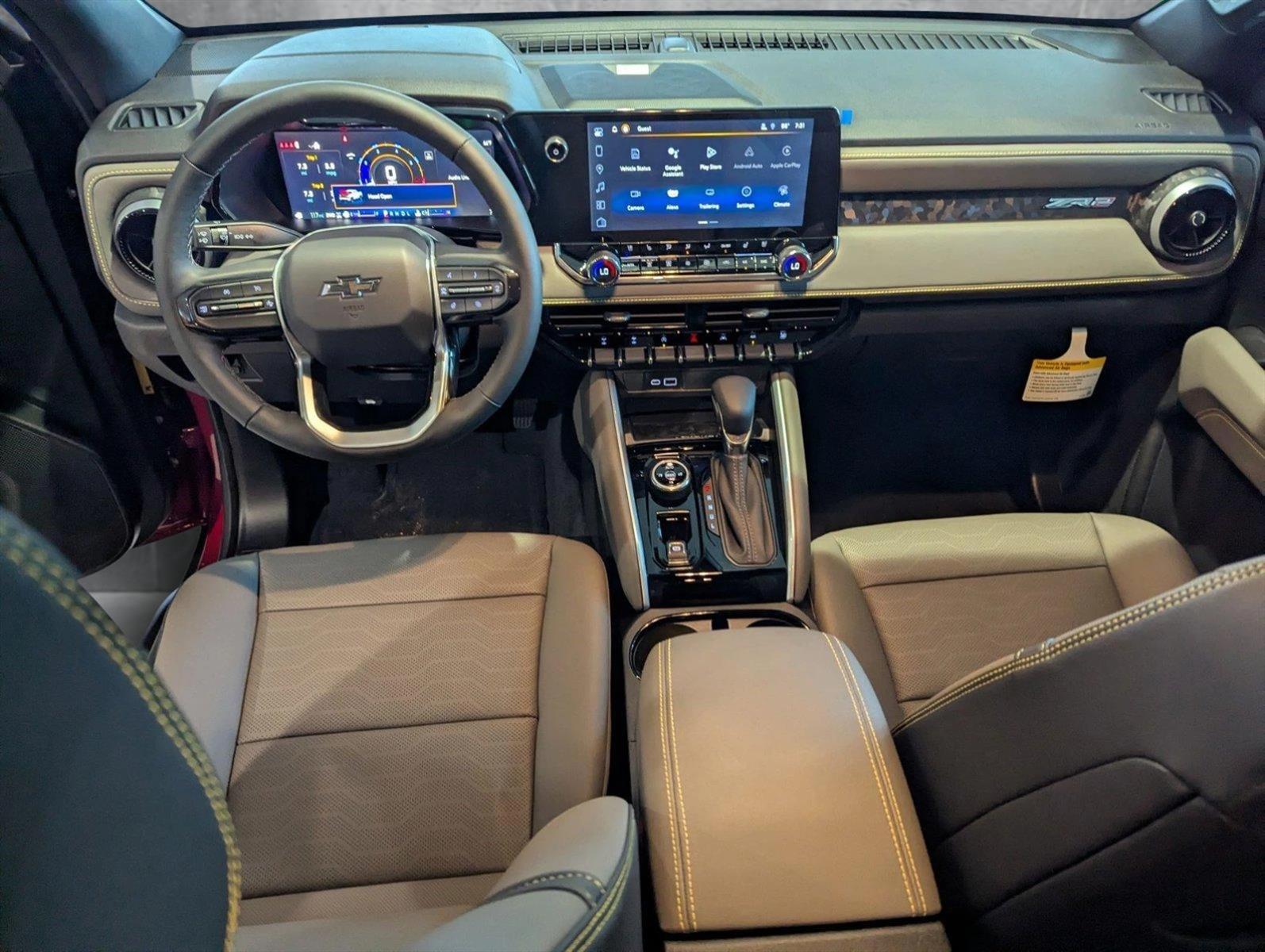 2025 Chevrolet Colorado Vehicle Photo in GREENACRES, FL 33463-3207