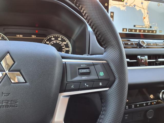 2025 Mitsubishi Outlander Vehicle Photo in Tampa, FL 33612