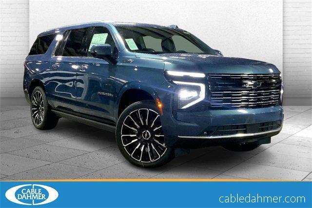 2025 Chevrolet Suburban Vehicle Photo in KANSAS CITY, MO 64114-4502