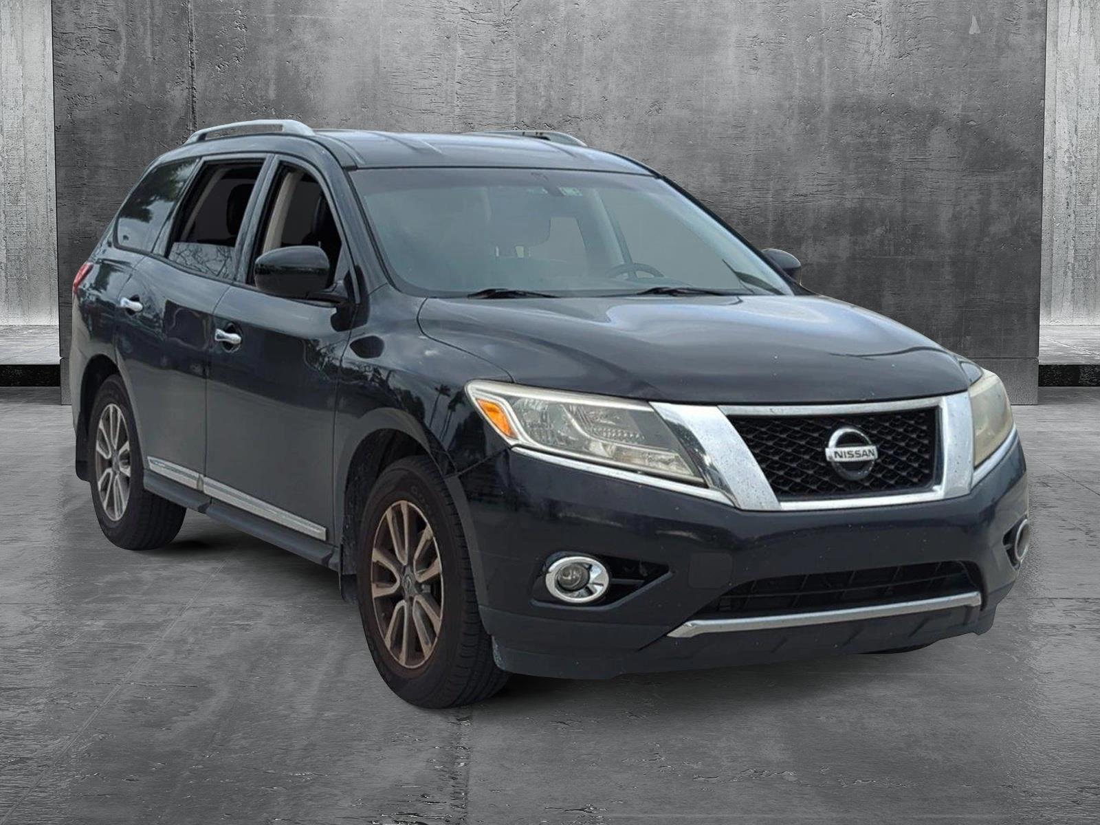 2014 Nissan Pathfinder Vehicle Photo in Pembroke Pines, FL 33027