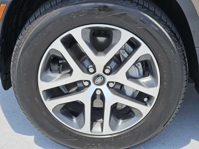 2024 Defender Vehicle Photo in AUSTIN, TX 78717