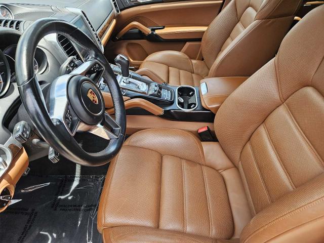 2017 Porsche Cayenne Vehicle Photo in FORT WORTH, TX 76132