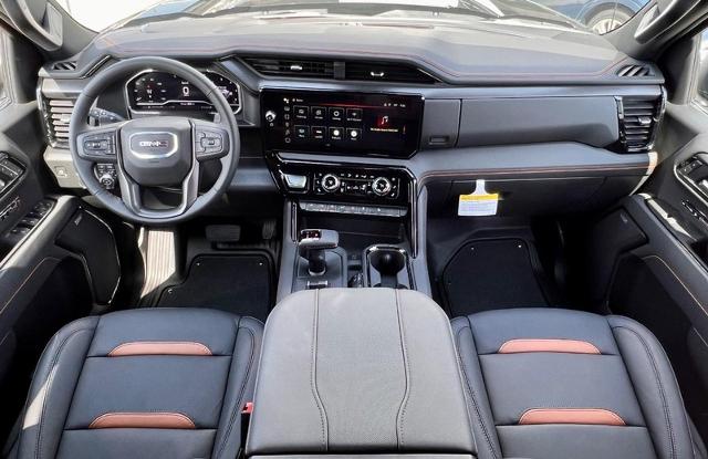 2025 GMC Sierra 1500 Vehicle Photo in EFFINGHAM, IL 62401-2832