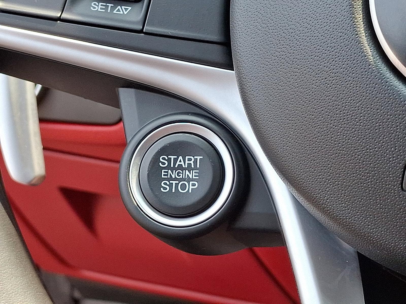 2018 Alfa Romeo Giulia Vehicle Photo in Willow Grove, PA 19090
