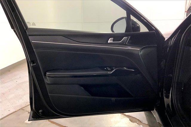 2025 Kia K5 Vehicle Photo in INDEPENDENCE, MO 64055-1314