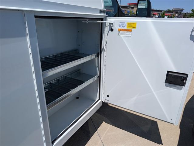 2024 Chevrolet Express Commercial Cutaway Vehicle Photo in ENGLEWOOD, CO 80113-6708