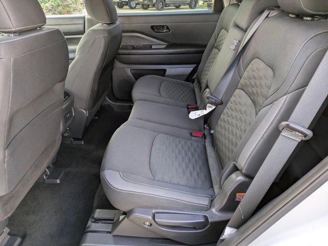 2024 Nissan Pathfinder Vehicle Photo in San Antonio, TX 78209