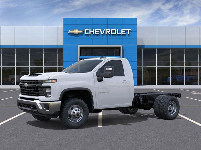 2025 Chevrolet Silverado 3500 HD Chassis Cab Vehicle Photo in PAWLING, NY 12564-3219
