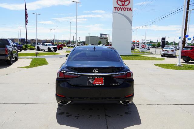 2023 Lexus ES 350 Vehicle Photo in Riverdale, UT 84405