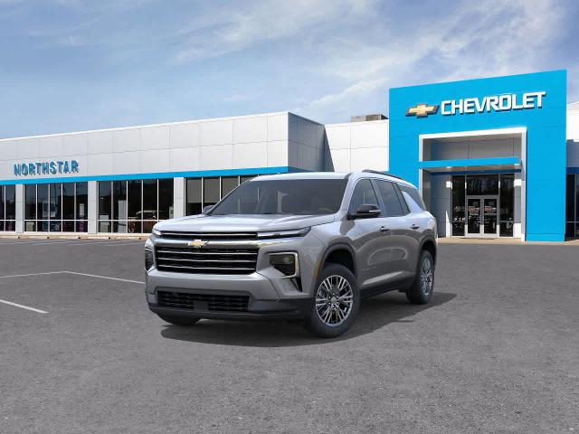 2025 Chevrolet Traverse Vehicle Photo in MOON TOWNSHIP, PA 15108-2571