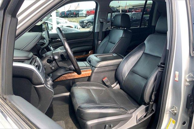 2018 Chevrolet Suburban Vehicle Photo in KANSAS CITY, MO 64114-4502