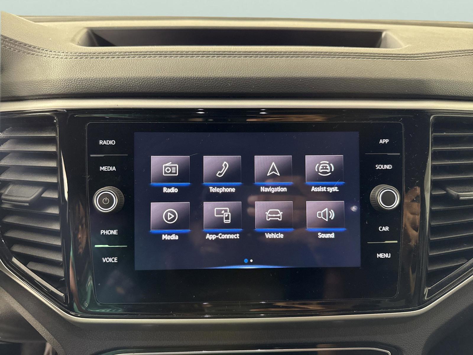 2022 Volkswagen Atlas Cross Sport Vehicle Photo in Georgetown, TX 78626