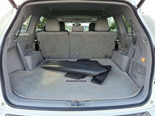 2016 Toyota Highlander Vehicle Photo in LANCASTER, PA 17601-0000