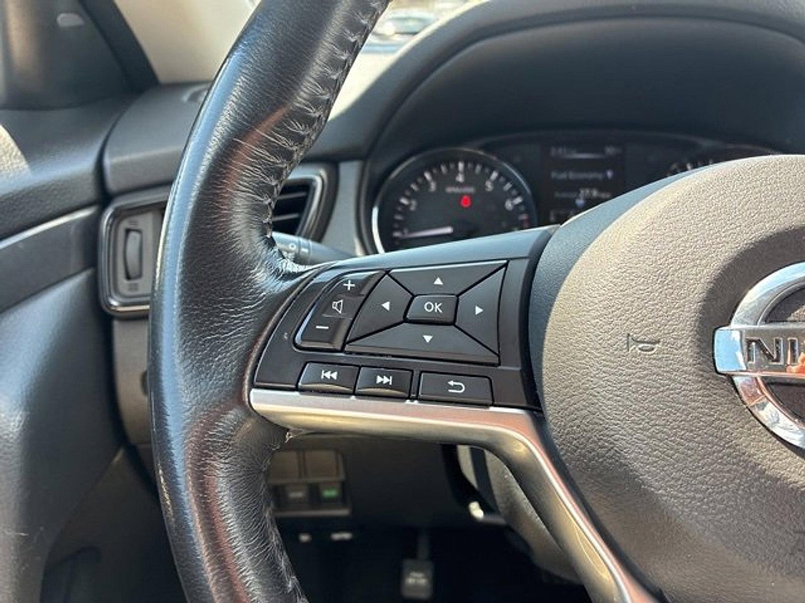 2017 Nissan Rogue Vehicle Photo in Harrisburg, PA 17111
