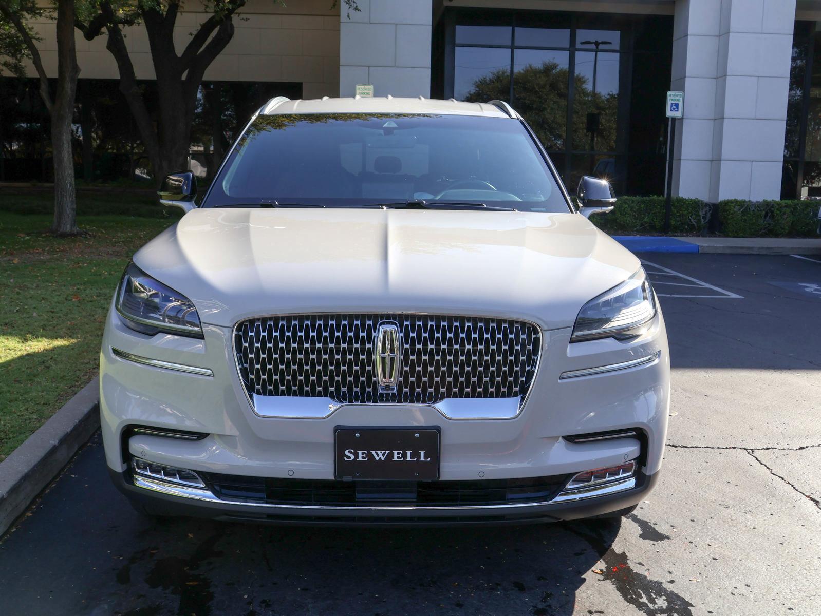 2020 Lincoln Aviator Vehicle Photo in DALLAS, TX 75209-3095