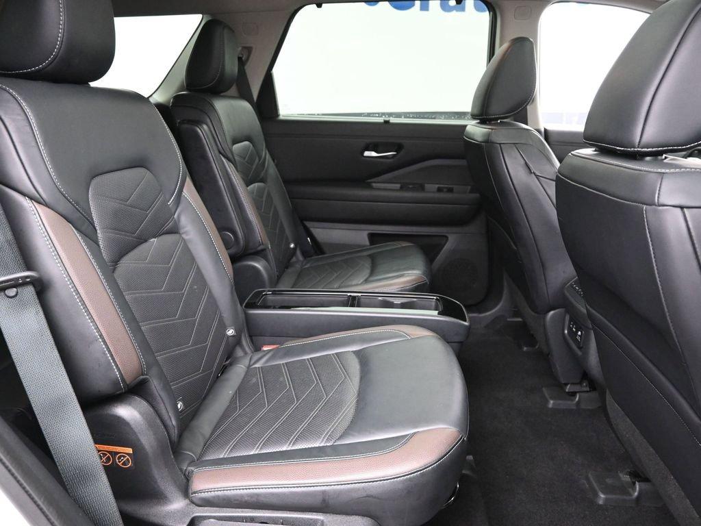 2022 Nissan Pathfinder Vehicle Photo in Cedar Rapids, IA 52402