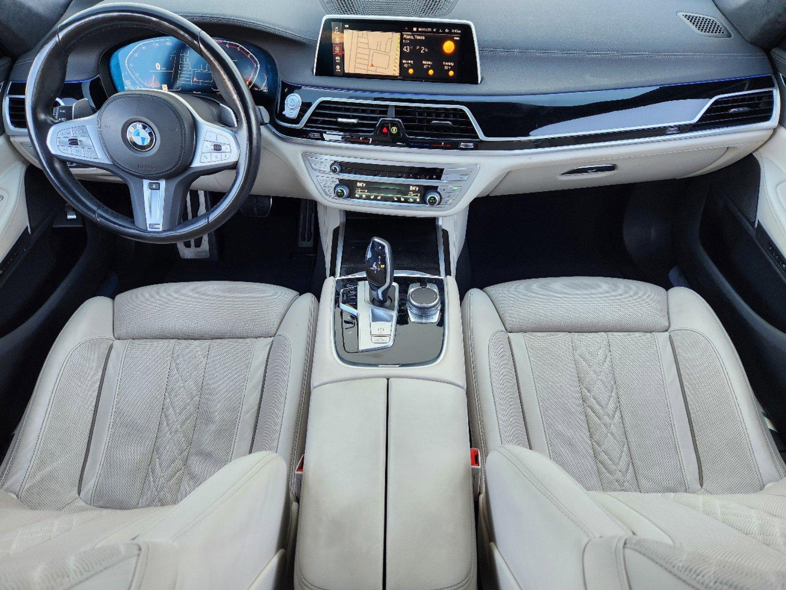 2022 BMW 740i Vehicle Photo in PLANO, TX 75024