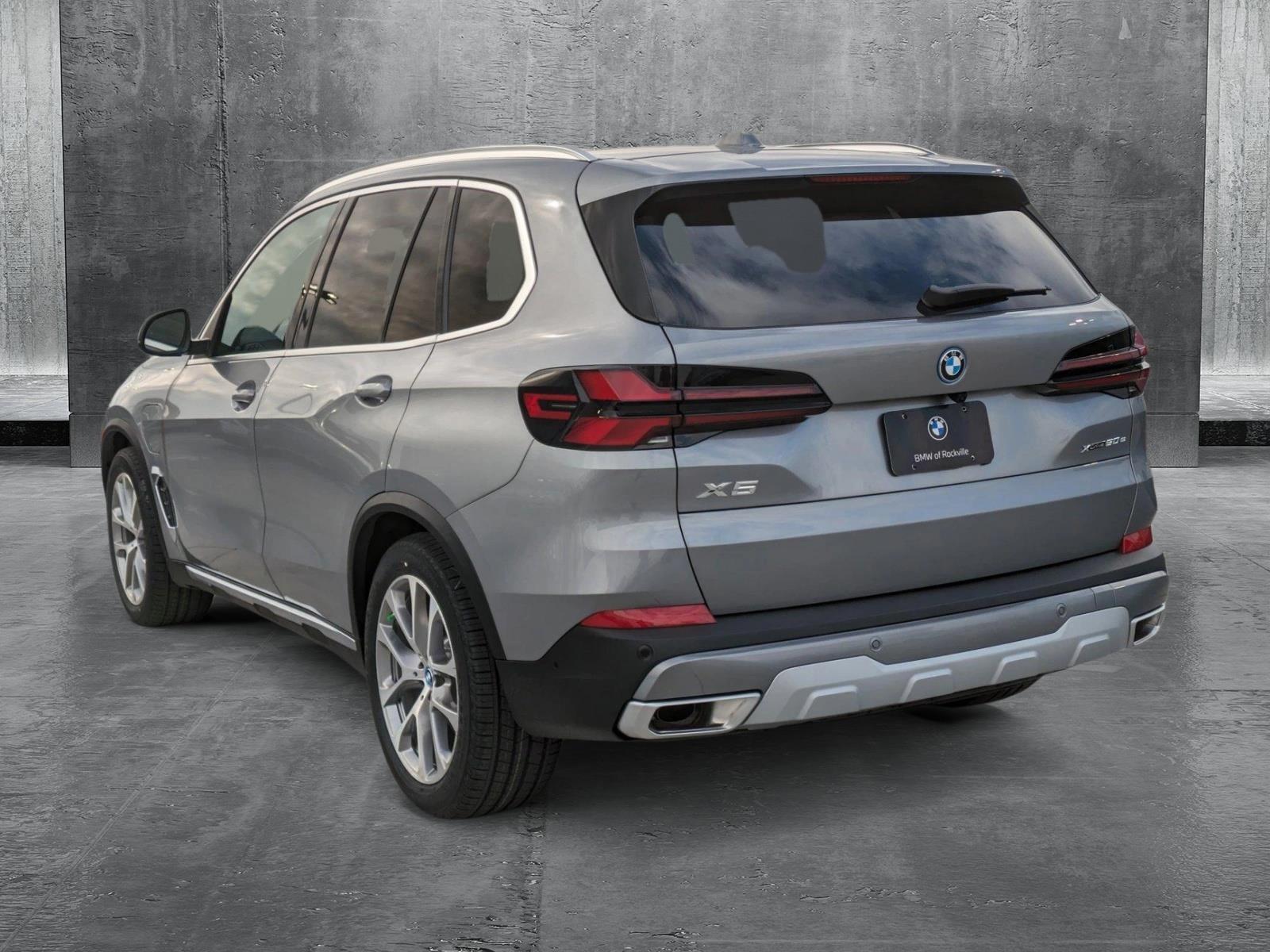 2025 BMW X5 xDrive50e Vehicle Photo in Rockville, MD 20852