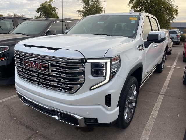 2024 GMC Sierra 1500 Vehicle Photo in GOODYEAR, AZ 85338-1310